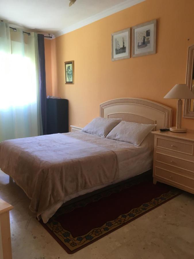 Apartamento Club Algaida Beach Daire Sitio de Calahonda Dış mekan fotoğraf