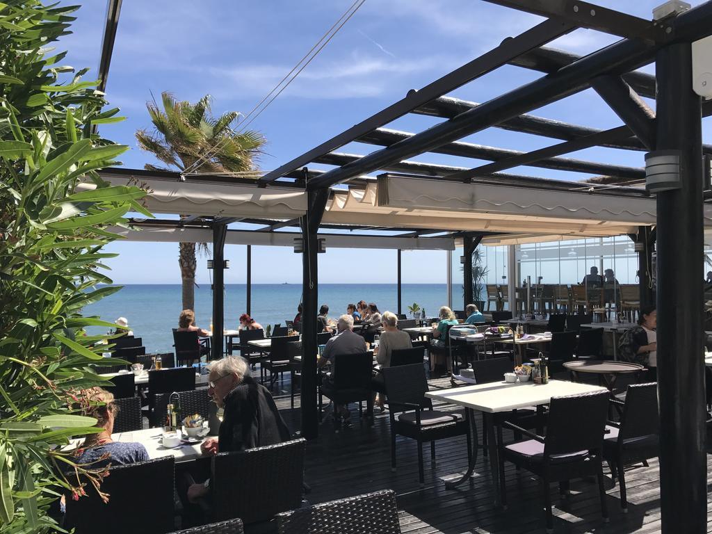 Apartamento Club Algaida Beach Daire Sitio de Calahonda Dış mekan fotoğraf