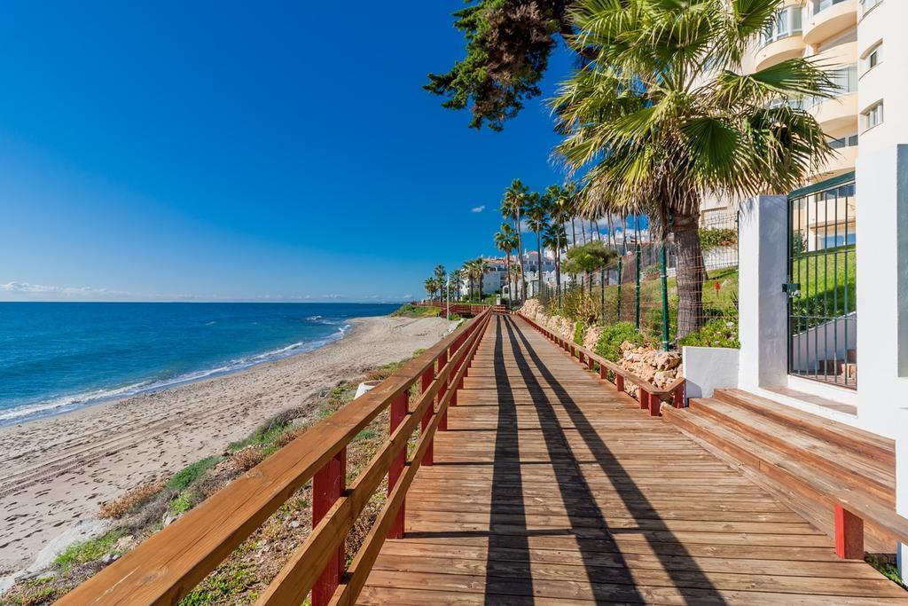 Apartamento Club Algaida Beach Daire Sitio de Calahonda Dış mekan fotoğraf